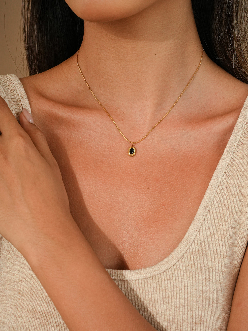 Black Agate Pendant Necklace