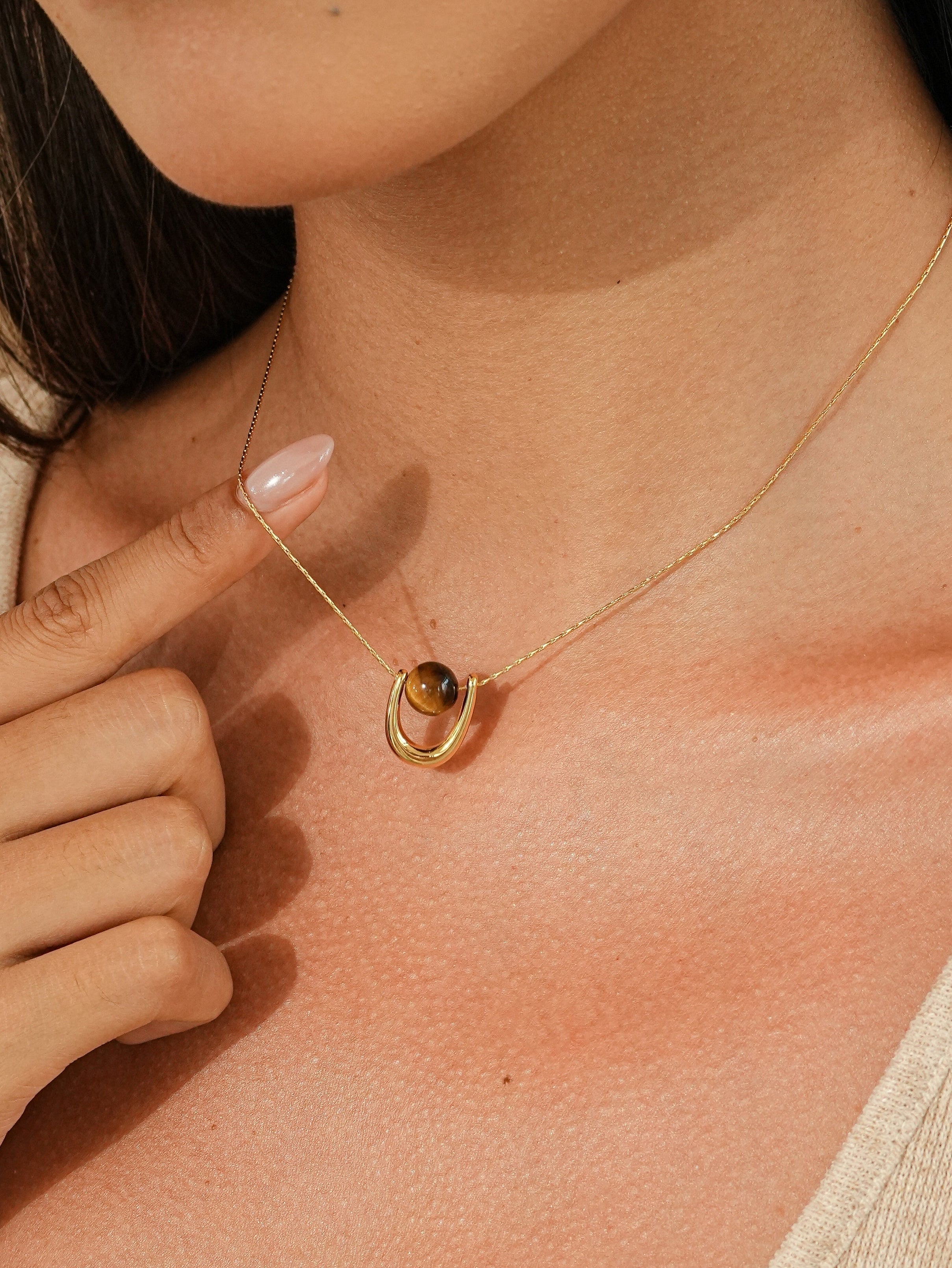 Tiger Eye U-Shape Pendant Necklace